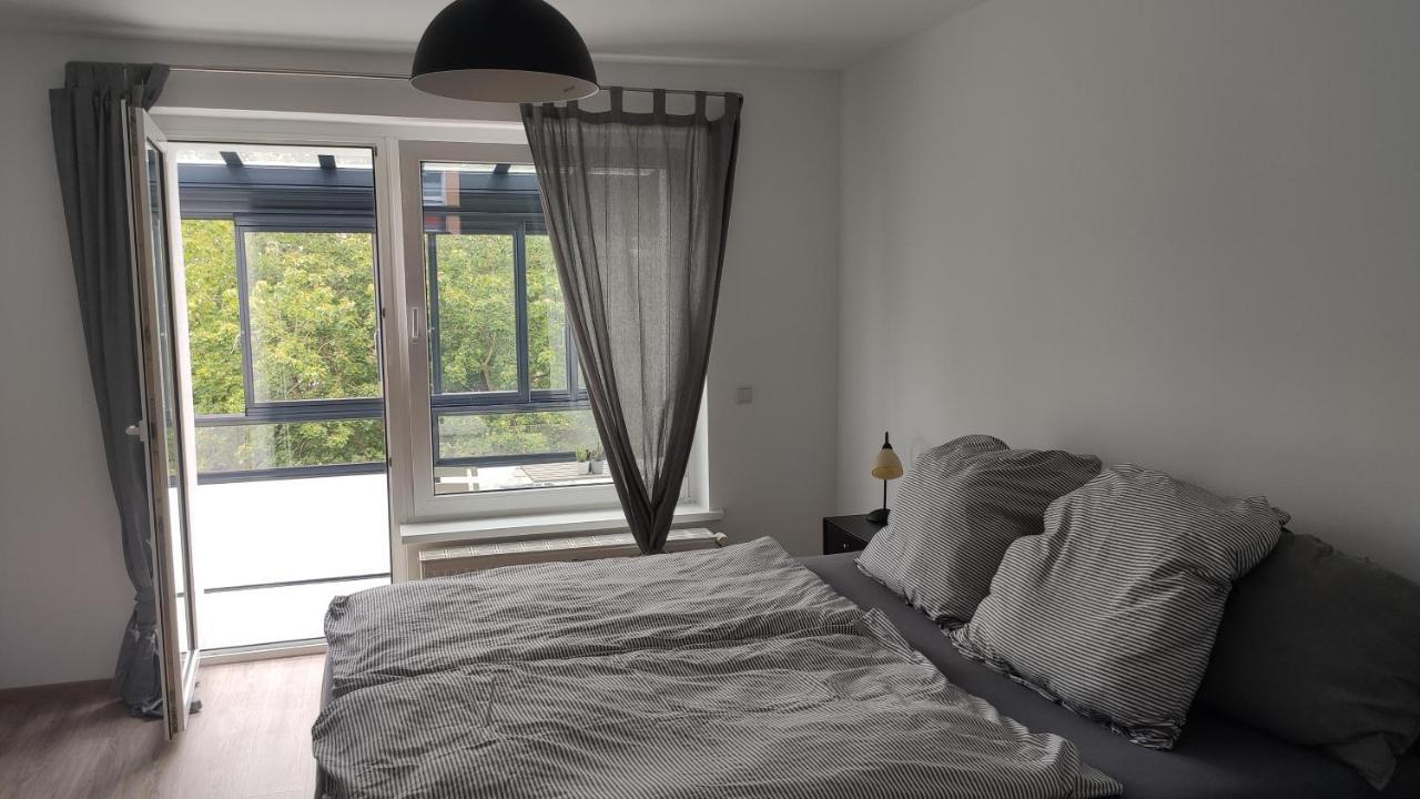 Meeresbrise 48 Qm Mit Balkon * Rostock